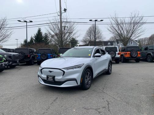 2021 Ford Mustang Mach-E Select