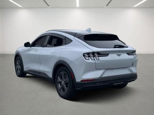 2021 Ford Mustang Mach-E Select
