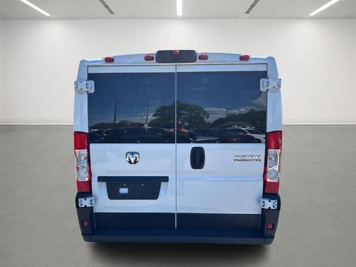 Bright White Clearcoat 2025 RAM ProMaster 2500 Tradesman