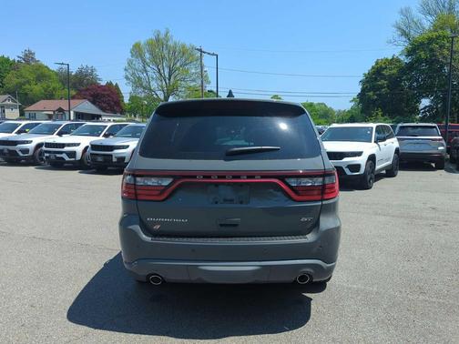 Destroyer Gray Clearcoat 2026 Dodge Durango GT HEMI V8 AWD