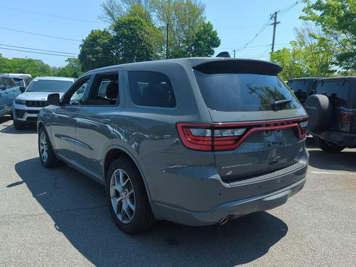 Destroyer Gray Clearcoat 2026 Dodge Durango GT HEMI V8 AWD
