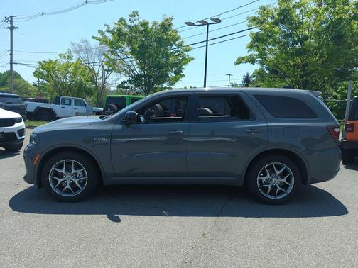 Destroyer Gray Clearcoat 2026 Dodge Durango GT HEMI V8 AWD