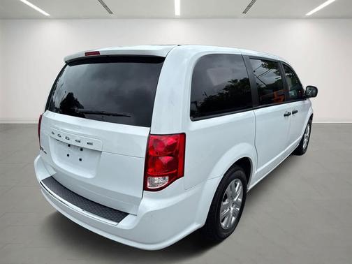 2020 Dodge Grand Caravan SE