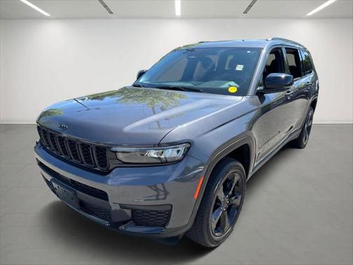 2022 Jeep Grand Cherokee L Altitude
