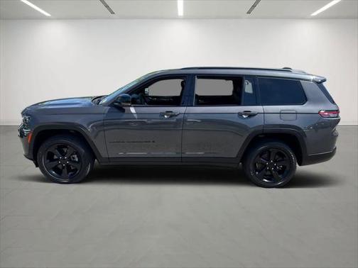 2022 Jeep Grand Cherokee L Altitude