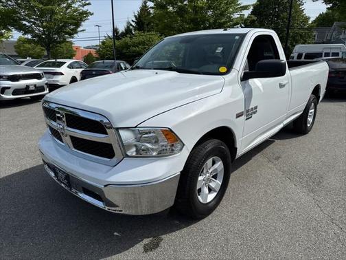 2019 RAM 1500 SLT