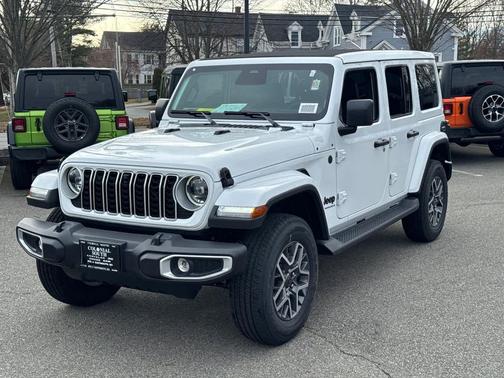 2026 Jeep Wrangler 4-Door Sahara 4x4