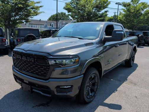 Granite Crystal Metallic Clearcoat 2026 RAM 1500 Big Horn/Lone Star