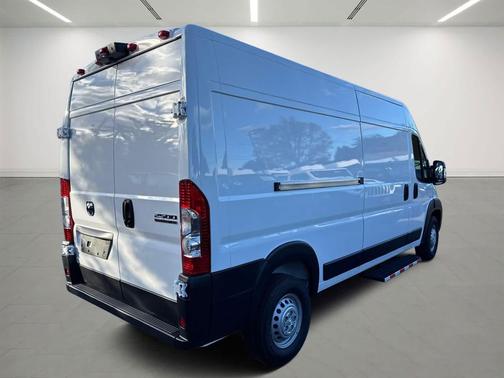 2025 RAM ProMaster 2500 Tradesman