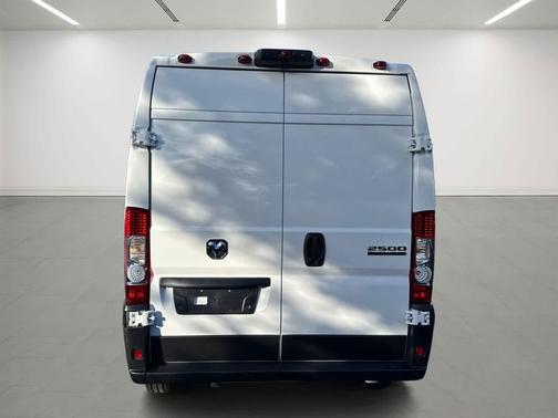 2025 RAM ProMaster 2500 Tradesman