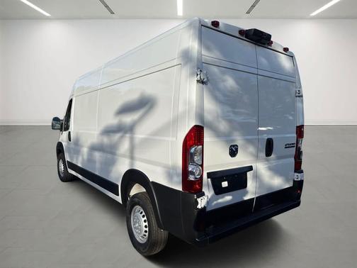 2025 RAM ProMaster 2500 Tradesman