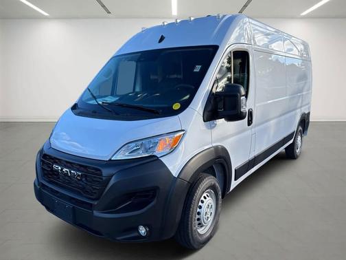 2025 RAM ProMaster 2500 Tradesman