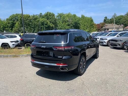 2022 Jeep Grand Cherokee L Overland