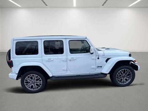 2023 Jeep Wrangler 4xe Sahara High Altitude