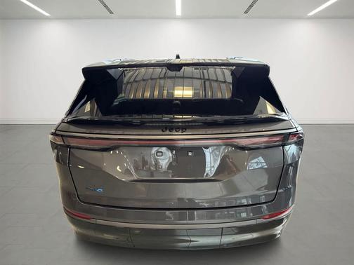 2024 Jeep Wagoneer S Launch Edition