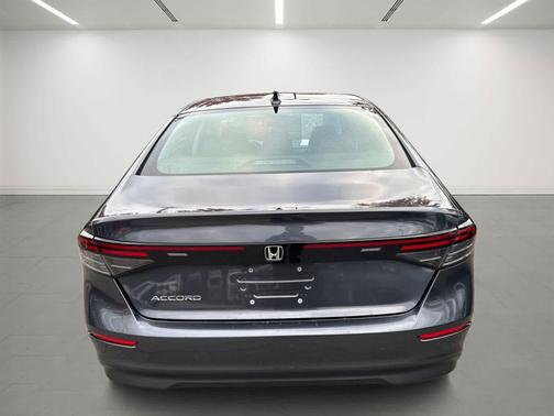 2024 Honda Accord LX 1.5T
