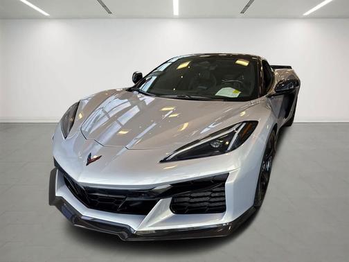 Silver Flare Metallic 2024 Chevrolet Corvette Z06