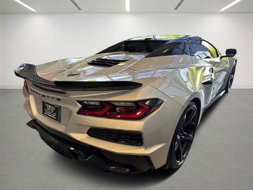 Silver Flare Metallic 2024 Chevrolet Corvette Z06