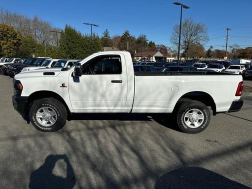 2024 RAM 3500 Tradesman Regular Cab 4x4 8' Box