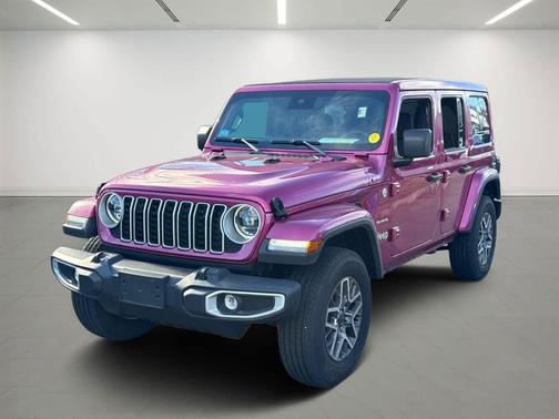 2024 Jeep Wrangler 4-Door Sahara 4x4