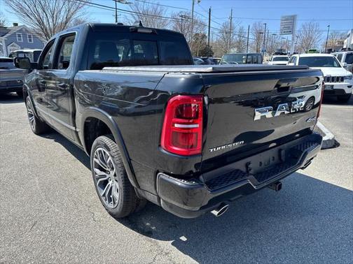 2025 RAM 1500 ST