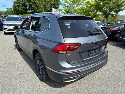 2022 Volkswagen Tiguan 2.0T SE 4MOTION
