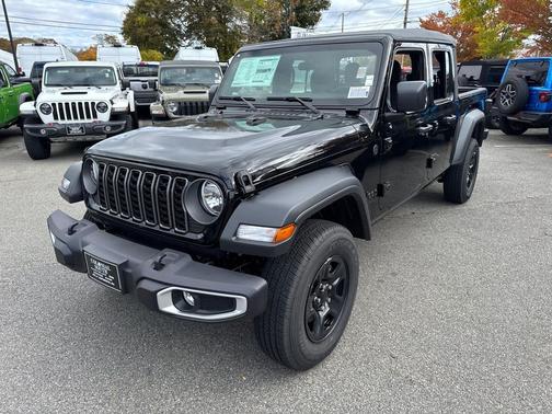 2025 Jeep Gladiator Sport
