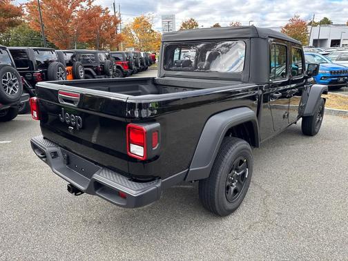 2025 Jeep Gladiator Sport