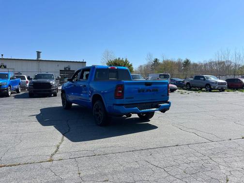 Hydro Blue Pearlcoat 2026 RAM 1500 Big Horn/Lone Star