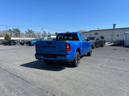 Hydro Blue Pearlcoat 2026 RAM 1500 Big Horn/Lone Star