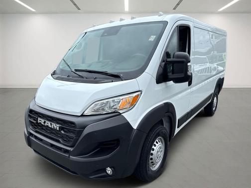 2025 RAM ProMaster 1500 Low Roof