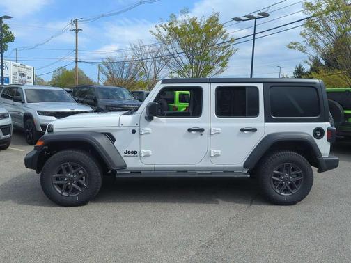 Bright White Clearcoat 2026 Jeep Wrangler Sport S