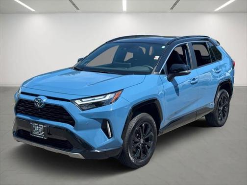 2023 Toyota RAV4 Hybrid SE