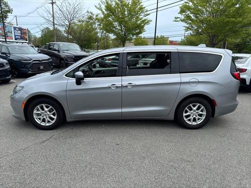 2017 Chrysler Pacifica Touring