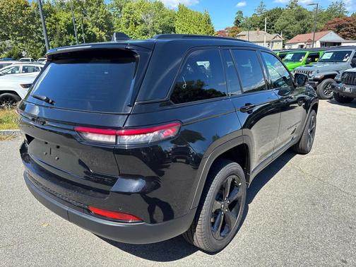 2025 Jeep Grand Cherokee Limited X