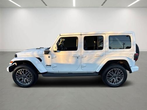2023 Jeep Wrangler 4xe Sahara High Altitude
