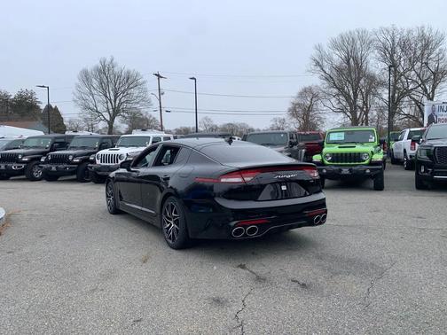 2023 Kia Stinger GT-Line