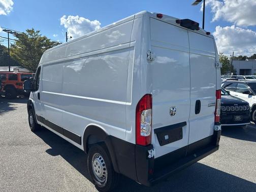 2025 RAM ProMaster 2500 Tradesman