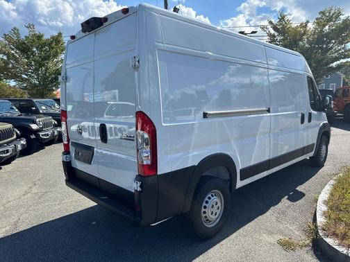 2025 RAM ProMaster 2500 Tradesman