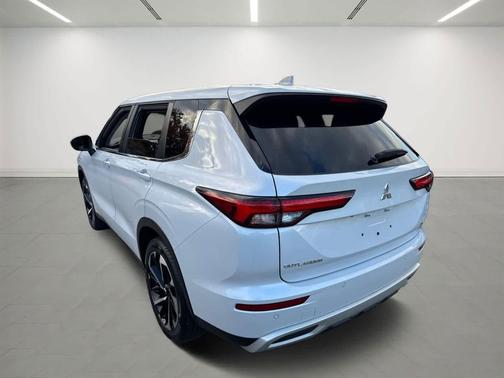 2024 Mitsubishi Outlander SE 2.5 S-AWC