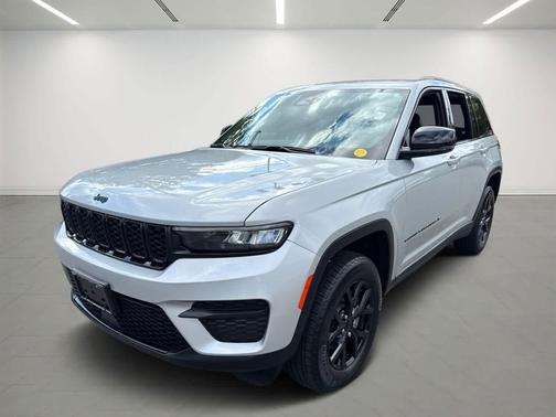 2024 Jeep Grand Cherokee Altitude