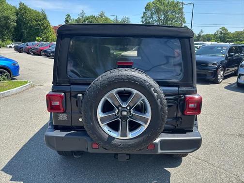 2020 Jeep Wrangler Unlimited Sahara