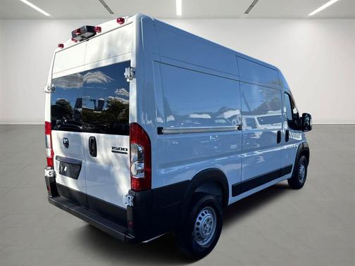 2025 RAM ProMaster 1500 Base