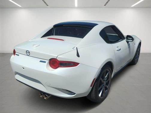 Snowflake White Pearl Mica 2019 Mazda MX-5 Miata RF Grand Touring