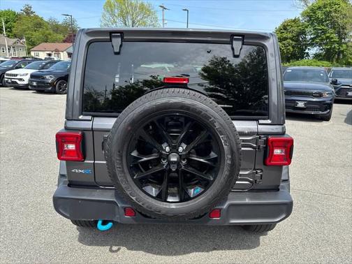 2022 Jeep Wrangler Unlimited 4xe Sahara