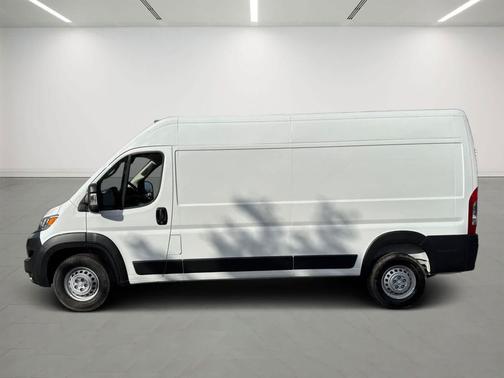 2025 RAM ProMaster 2500 Tradesman