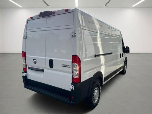 2025 RAM ProMaster 2500 Tradesman