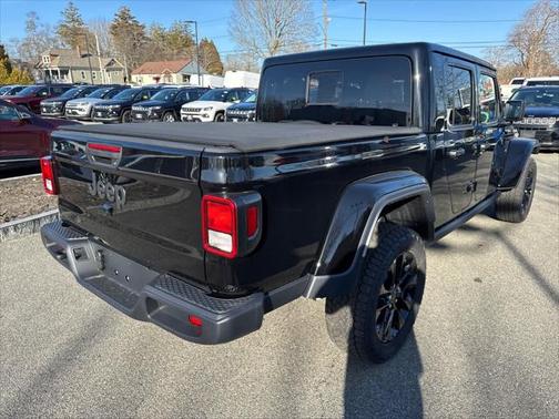 2025 Jeep Gladiator Nighthawk