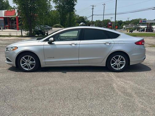 2018 Ford Fusion Hybrid SE