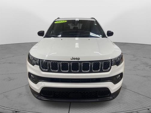 2023 Jeep Compass Latitude Lux